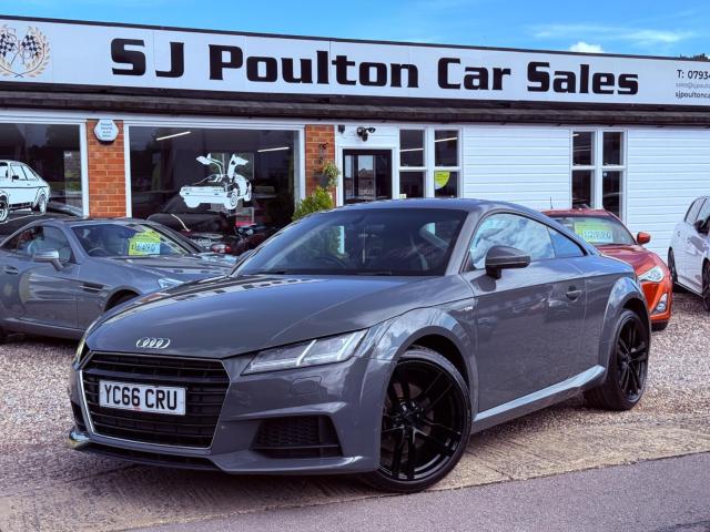 AUDI TT 1.8 TFSI S line
