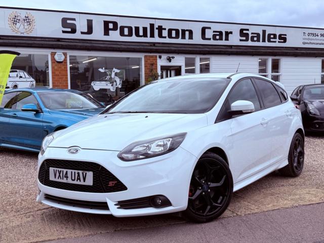 FORD FOCUS 2.0 T EcoBoost ST-2