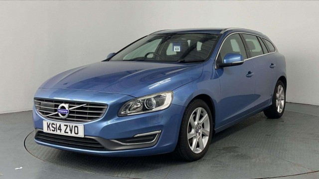VOLVO V60 2.4 D5 SE Lux Nav