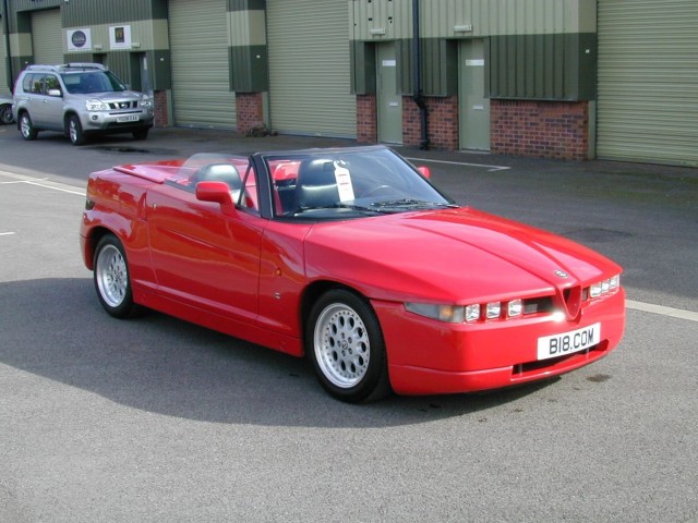 ALFA ROMEO SZ Ref 8001 Another RZ or SZ wanted for stock - Please call if you are selling (1990)