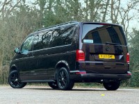 VOLKSWAGEN TRANSPORTER SHUTTLE