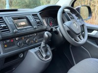 VOLKSWAGEN TRANSPORTER SHUTTLE