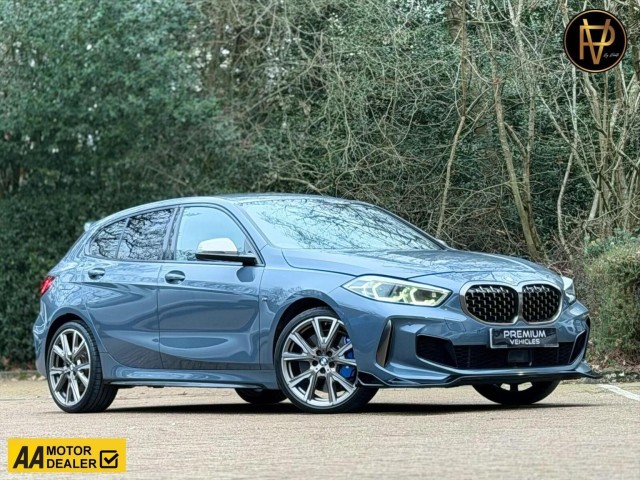 BMW 1 SERIES