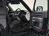 LAND ROVER DEFENDER 90