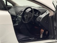 ASTON MARTIN VANTAGE