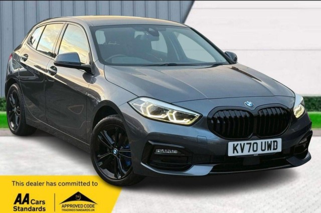 BMW 1 SERIES