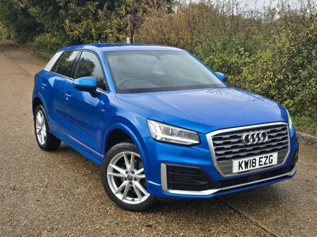 AUDI Q2
