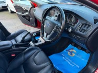 VOLVO V40 CROSS COUNTRY