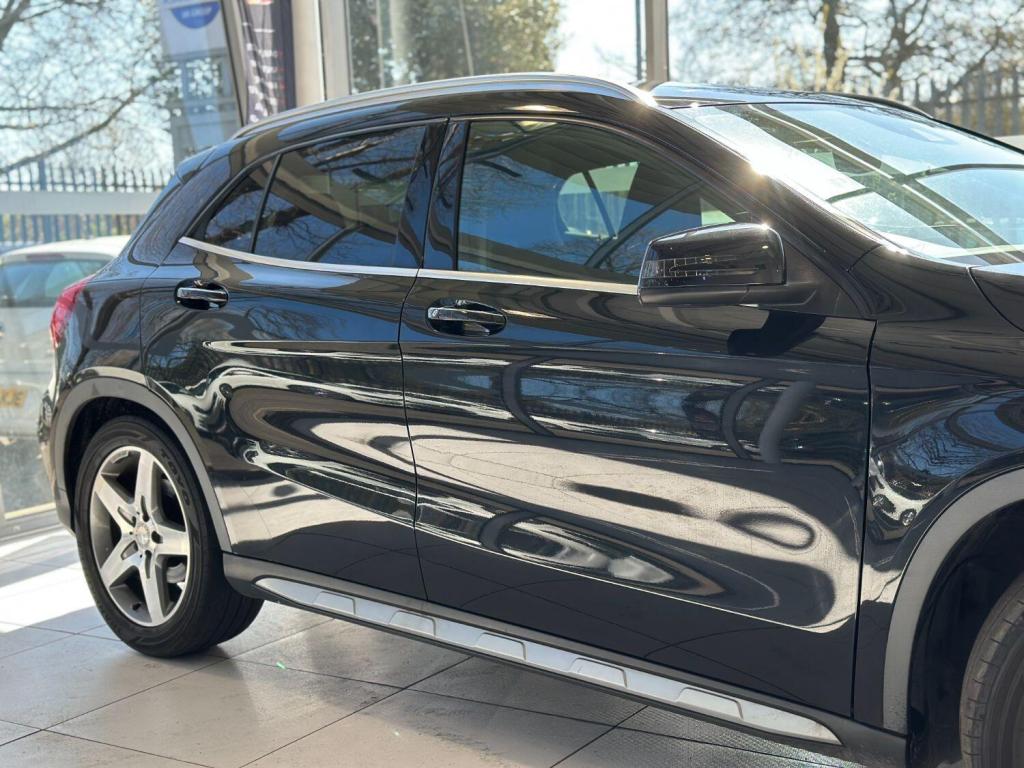 MERCEDES-BENZ GLA CLASS