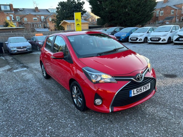 TOYOTA YARIS