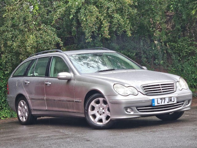 MERCEDES-BENZ C CLASS 2.1 C200 CDI Elegance SE 5dr