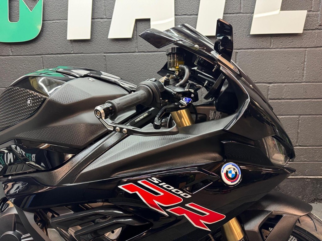 BMW S 1000 RR