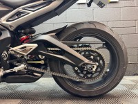 TRIUMPH STREET TRIPLE 765