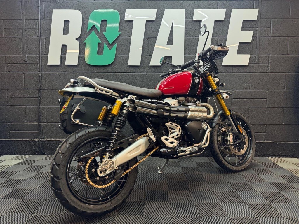 TRIUMPH SCRAMBLER 1200