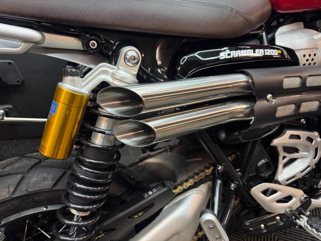 TRIUMPH SCRAMBLER 1200