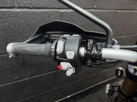 TRIUMPH SCRAMBLER 1200