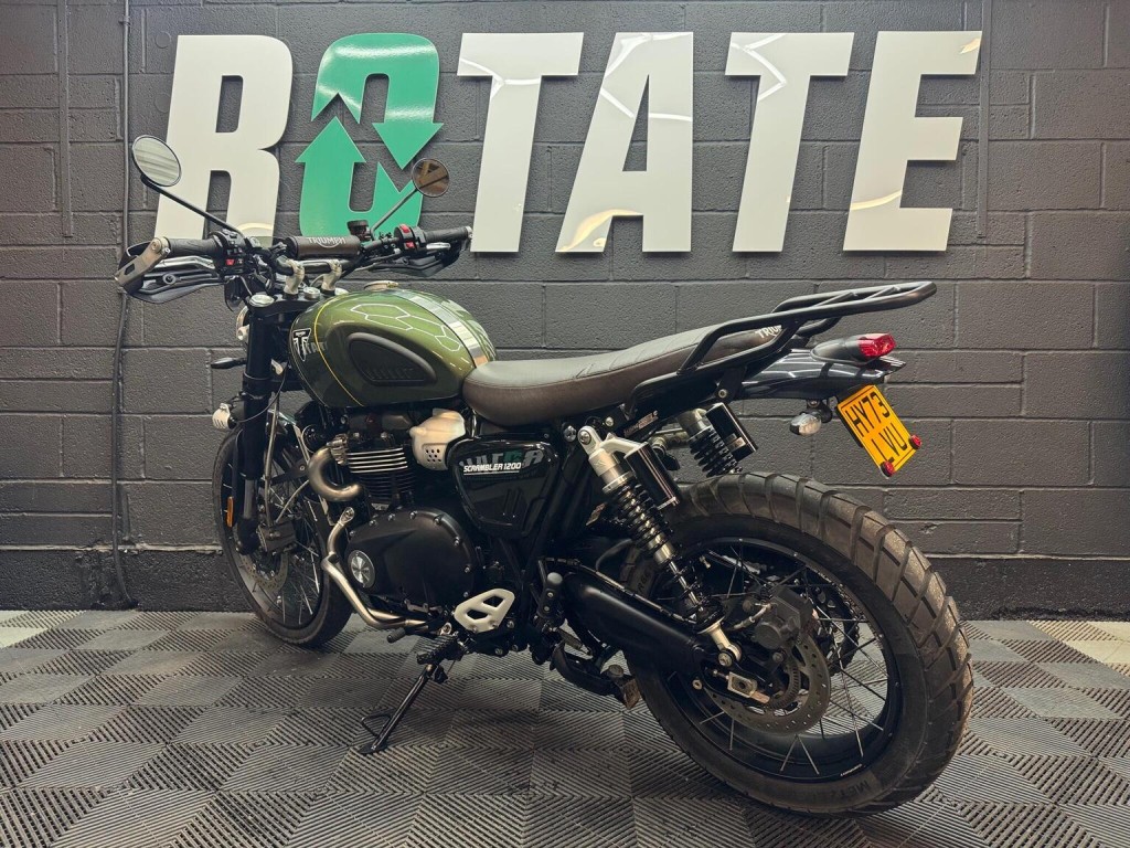 TRIUMPH SCRAMBLER 1200