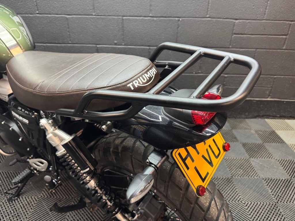 TRIUMPH SCRAMBLER 1200