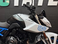 SUZUKI GSX-8S