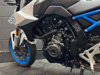 SUZUKI GSX-8S