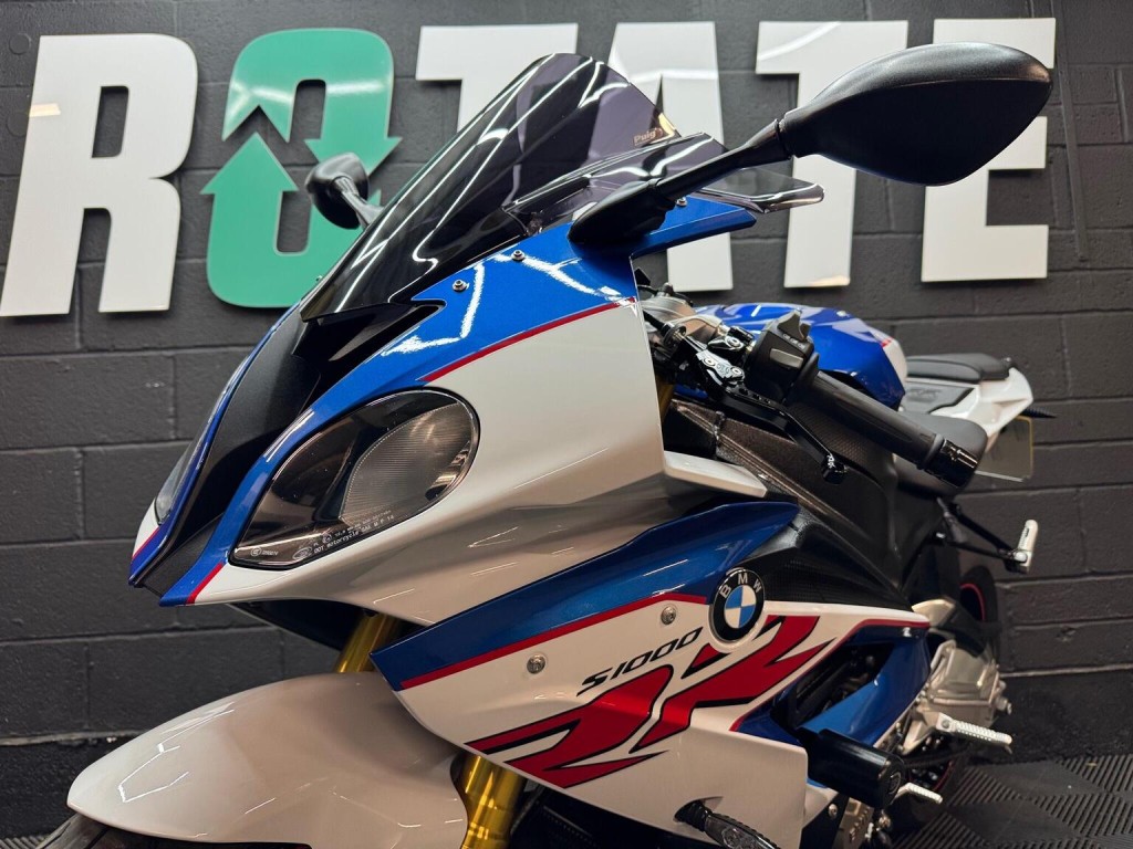 BMW S 1000 RR