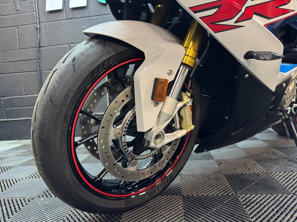 BMW S 1000 RR