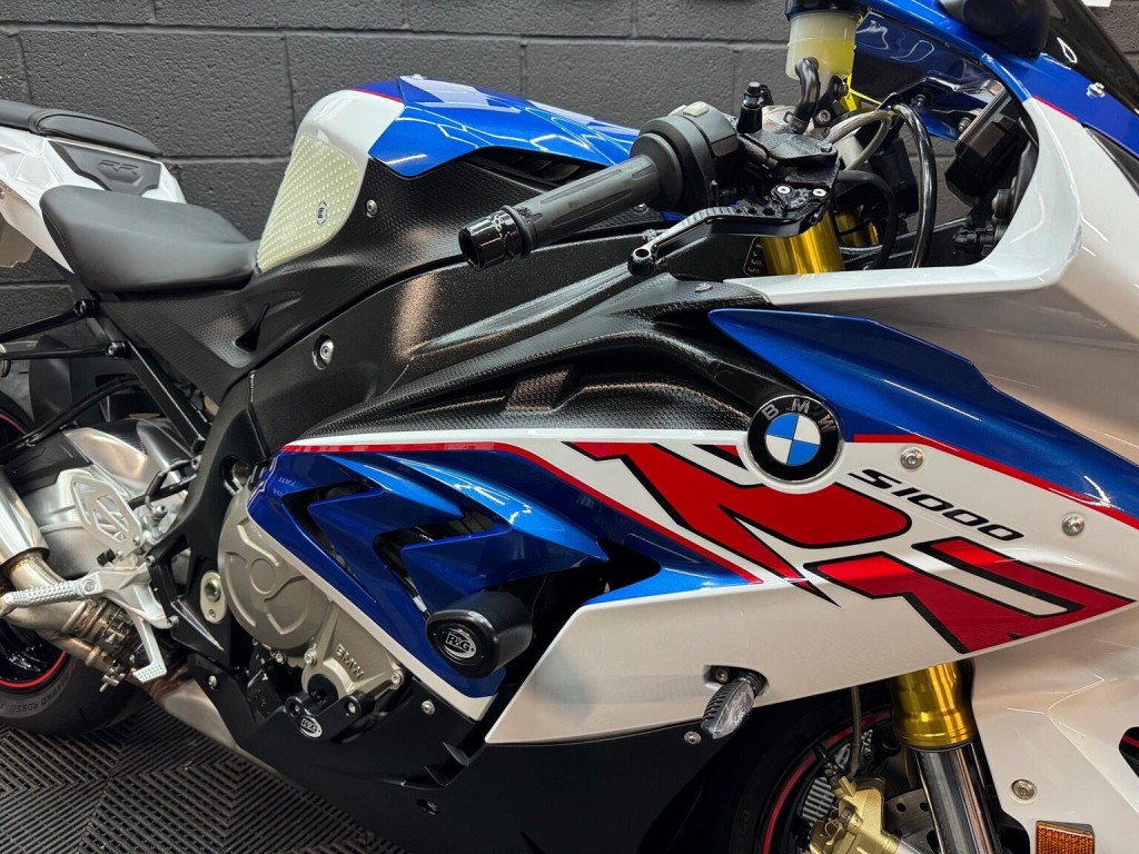 BMW S 1000 RR