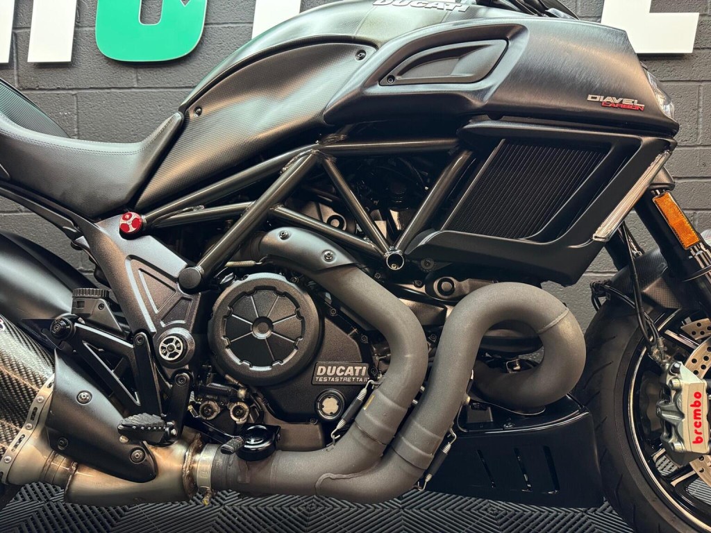 DUCATI DIAVEL