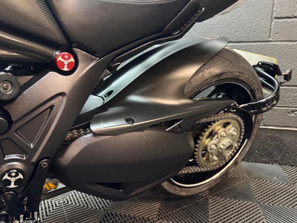 DUCATI DIAVEL