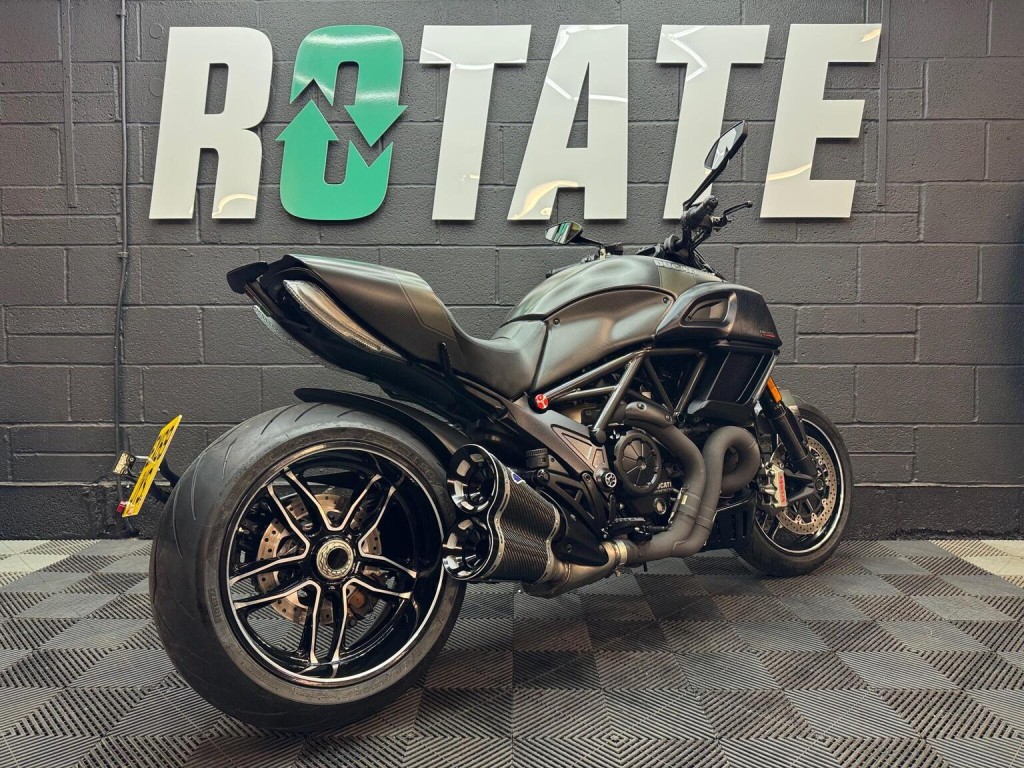 DUCATI DIAVEL