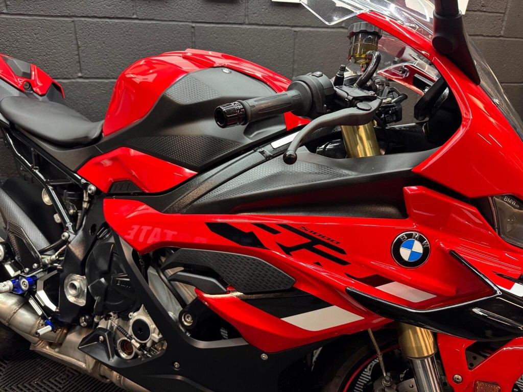 BMW S 1000 RR