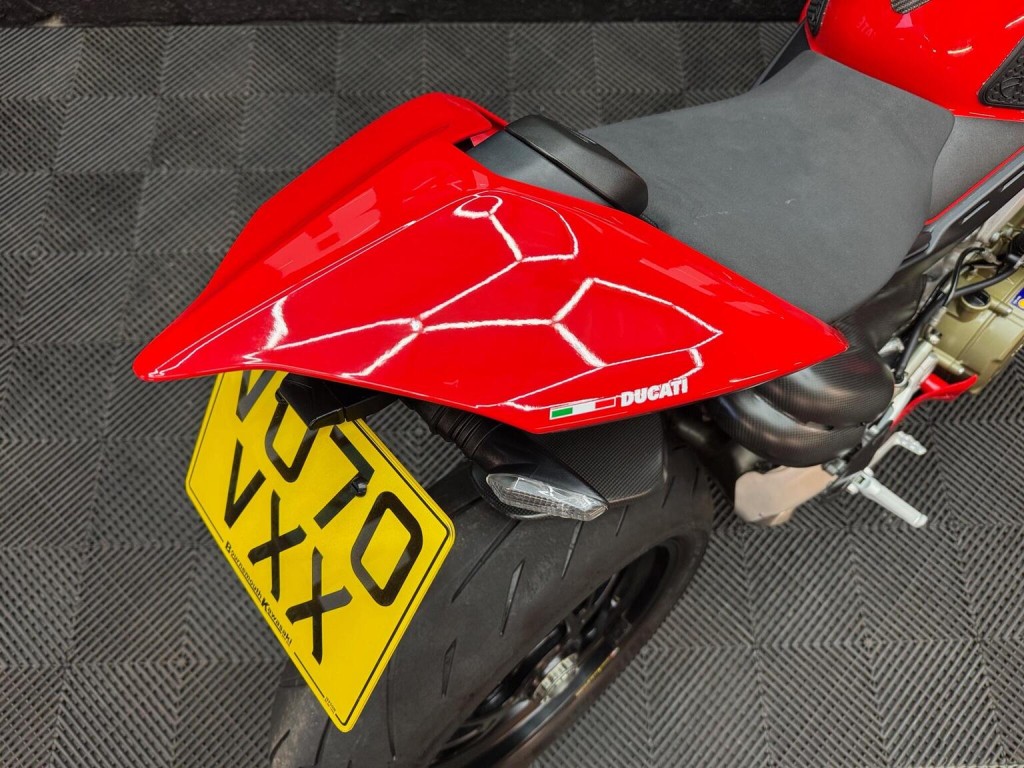 DUCATI PANIGALE V4S