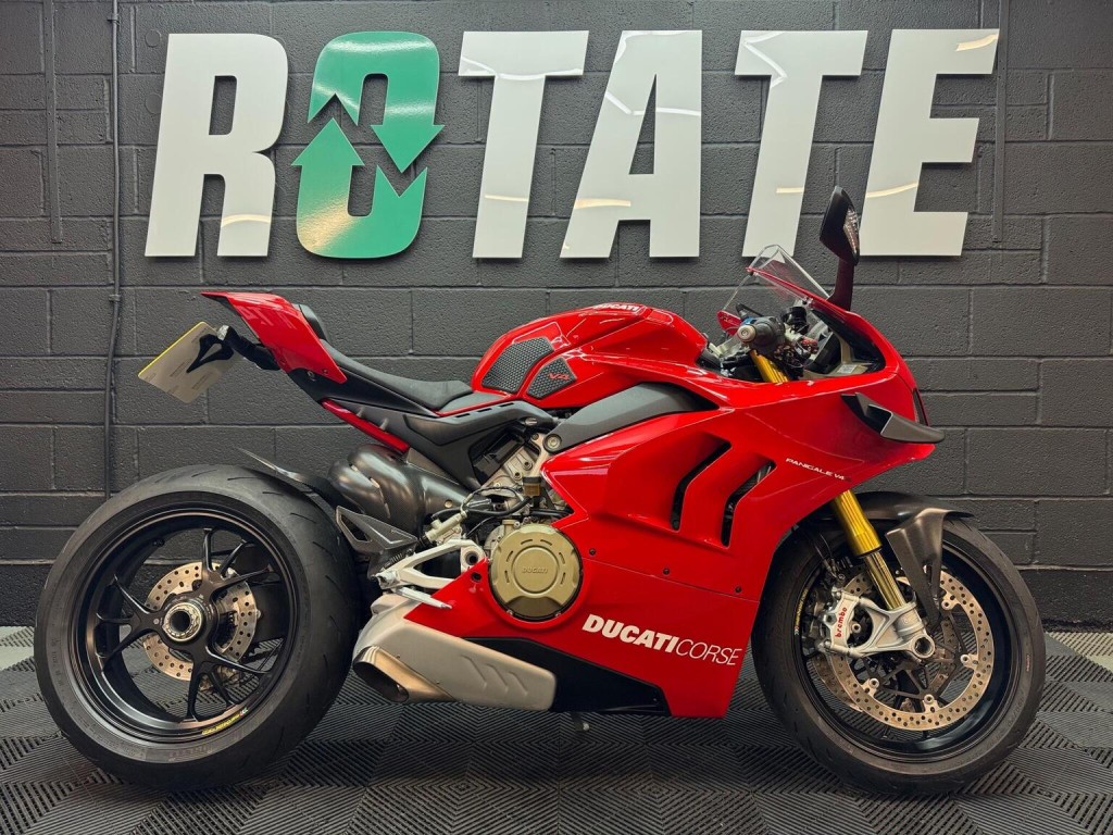 DUCATI PANIGALE V4S