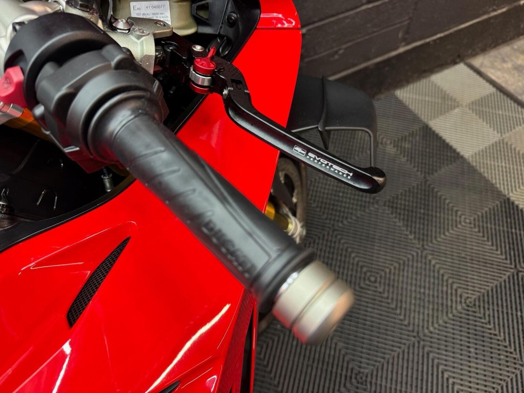DUCATI PANIGALE V4S