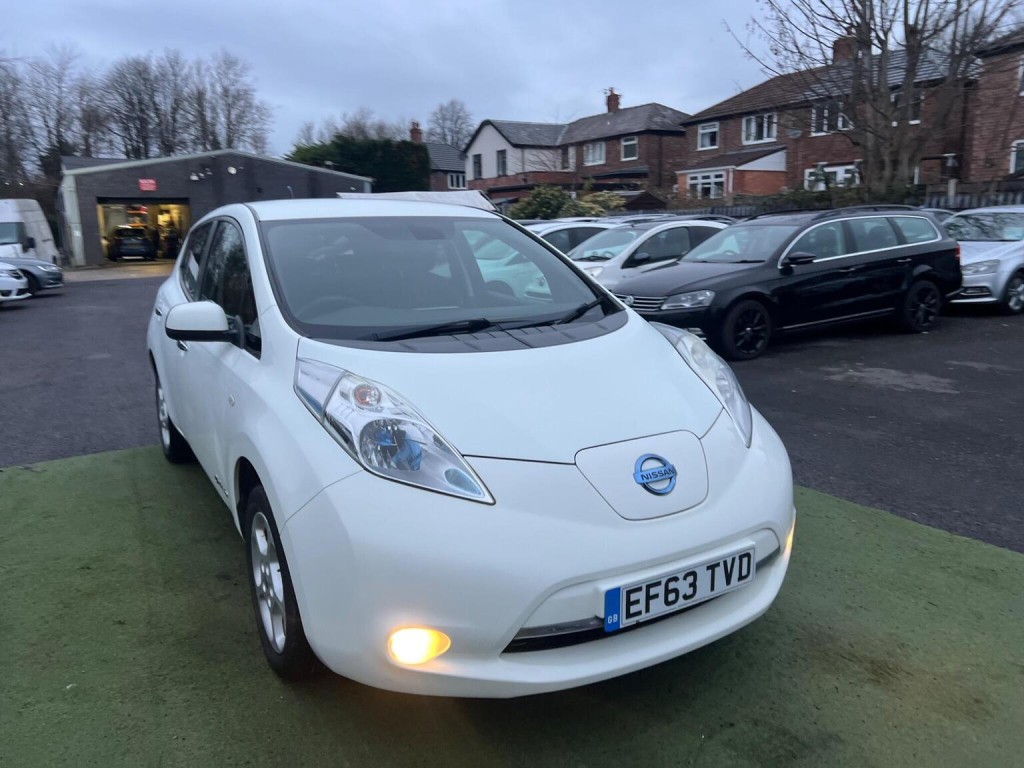 NISSAN LEAF