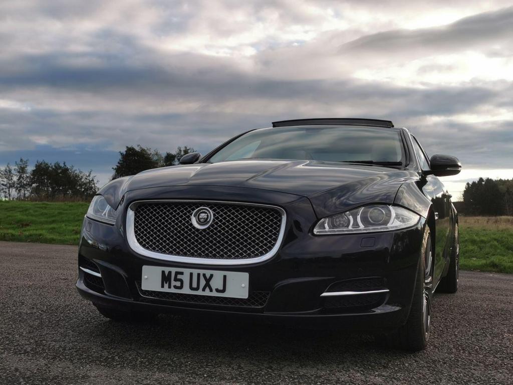 JAGUAR XJ 3.0d V6 Portfolio Auto ss 4dr 2013