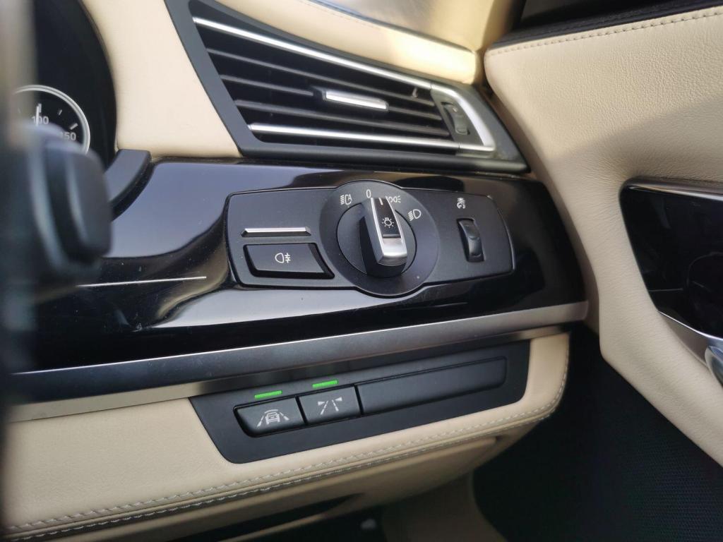 BMW 7 SERIES 3.0 730Ld M Sport Saloon 2012