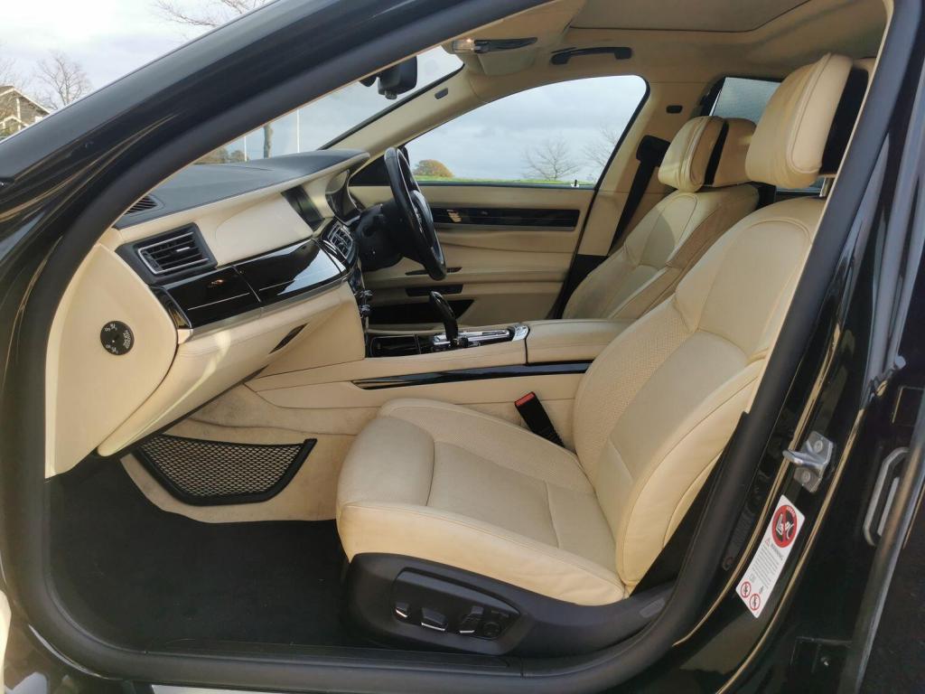 BMW 7 SERIES 3.0 730Ld M Sport Saloon 2012
