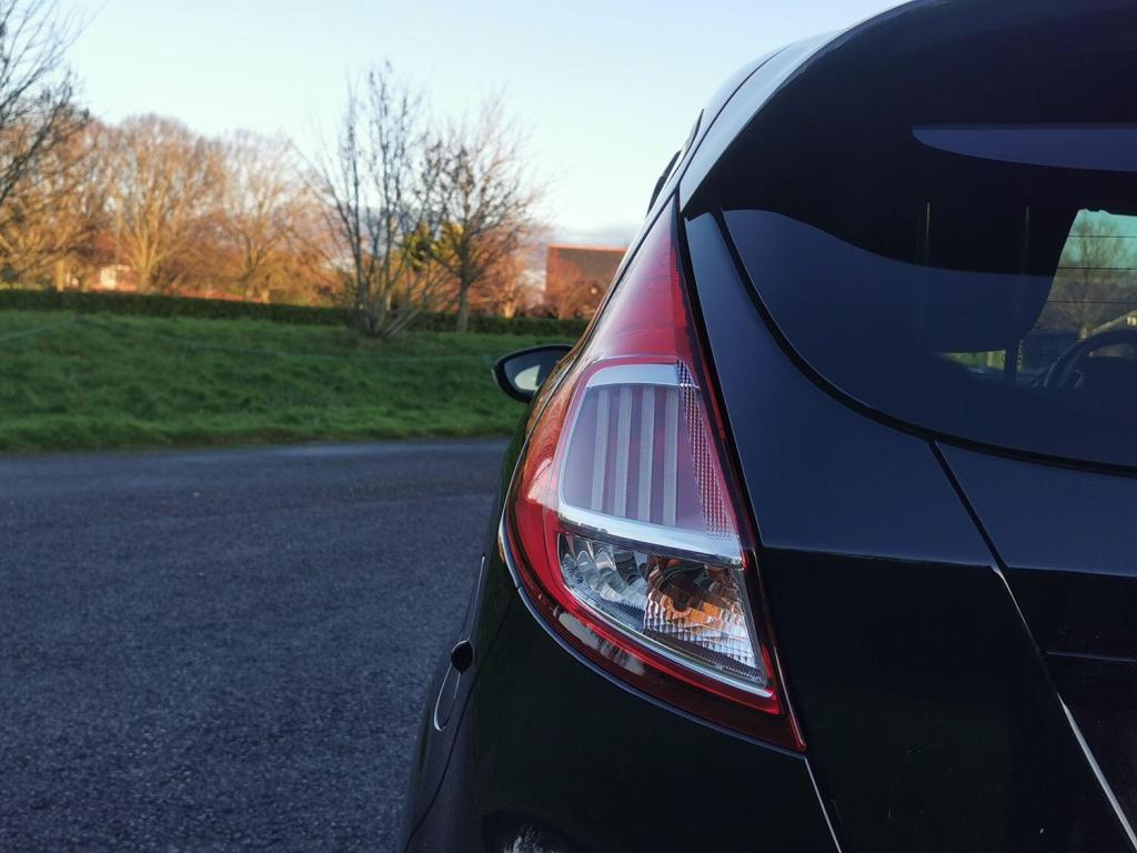 FORD FIESTA 1.0 T EcoBoost Zetec S  2015