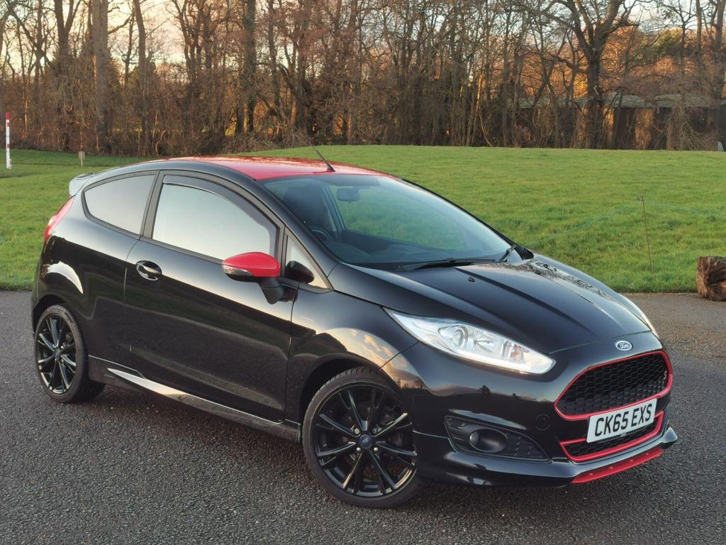 FORD FIESTA 1.0 T EcoBoost Zetec S  2015