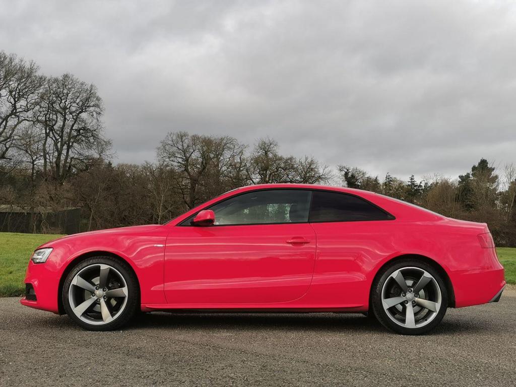 AUDI A5 1.8 TFSI Black Edition  2013