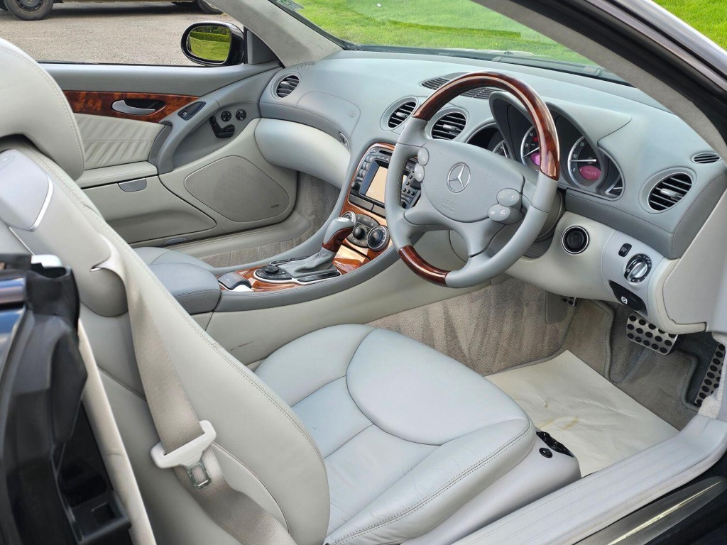 MERCEDES-BENZ SL CLASS 5.5 SL600 2003