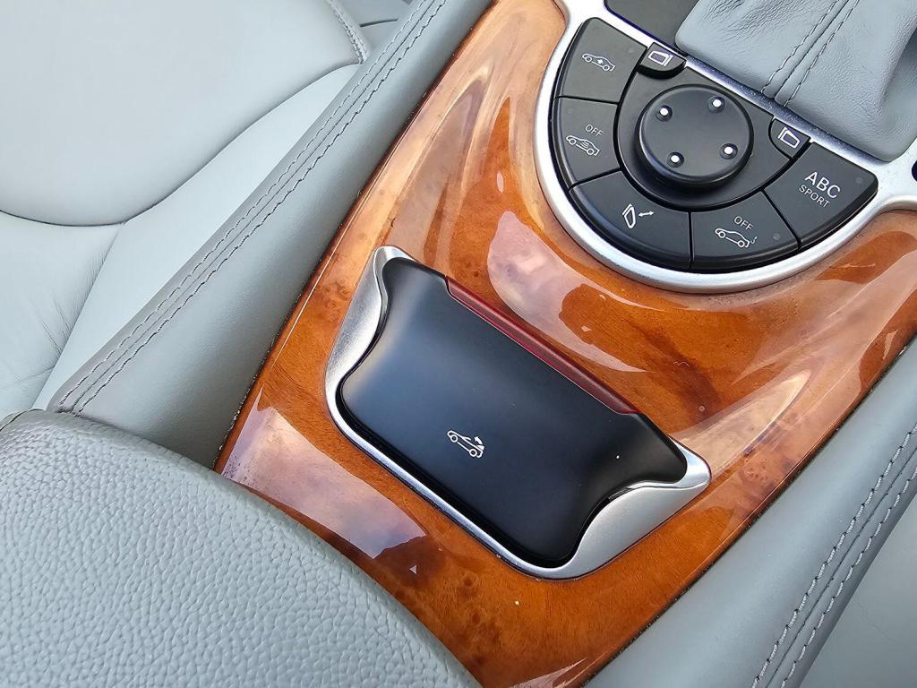 MERCEDES-BENZ SL CLASS 5.5 SL600 2003