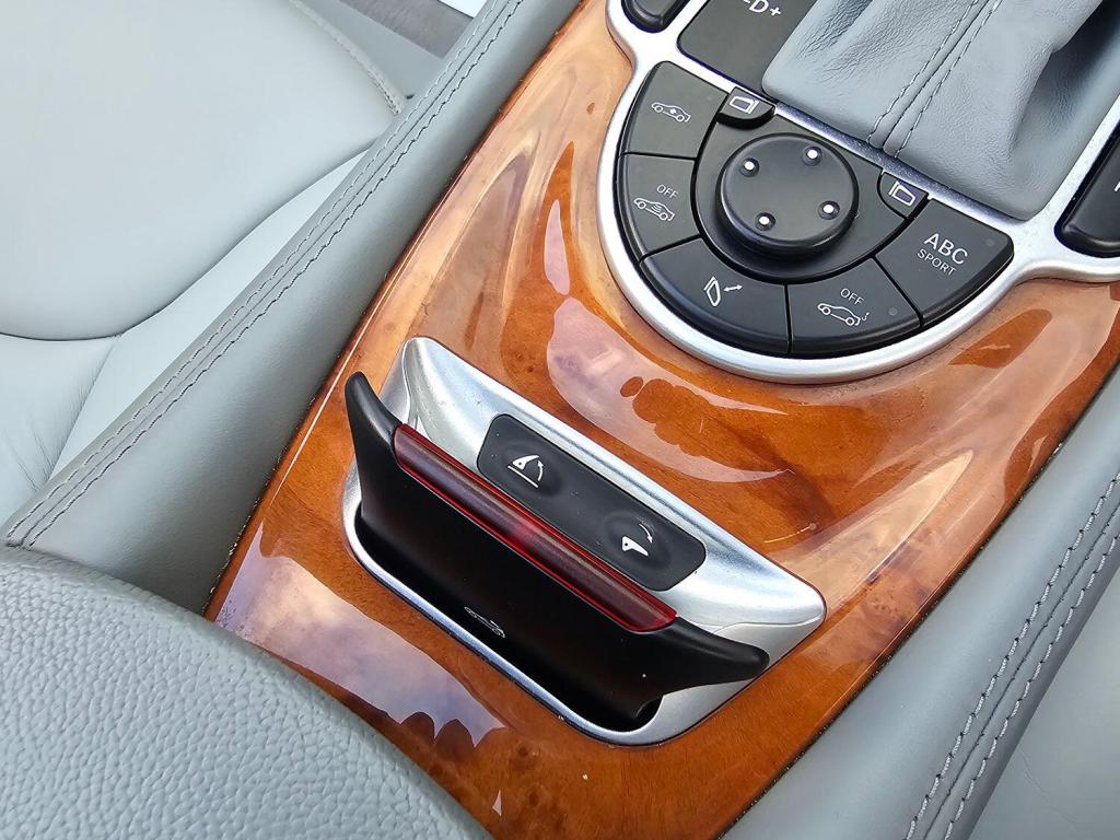 MERCEDES-BENZ SL CLASS 5.5 SL600 2003