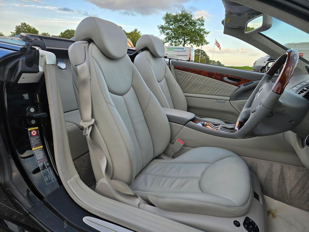 MERCEDES-BENZ SL CLASS 5.5 SL600 2003