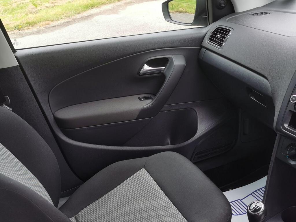 VOLKSWAGEN POLO 1.2 S 2011