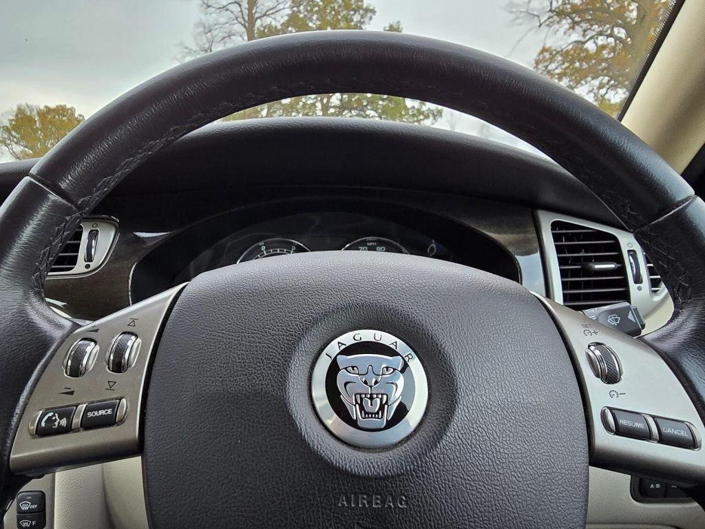 JAGUAR X-TYPE 2.2 D DPF SE 2009