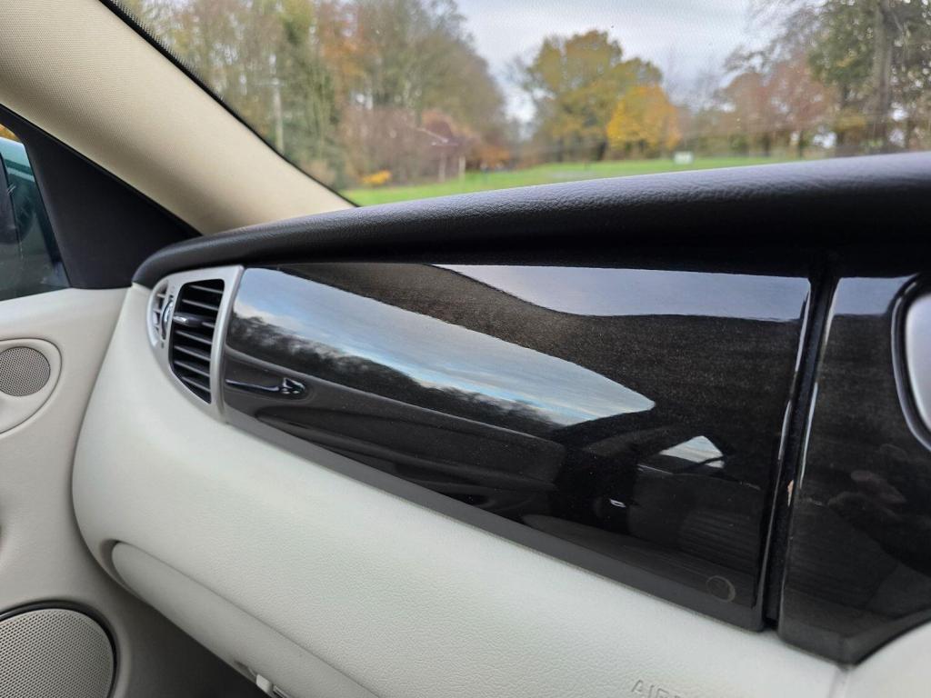 JAGUAR X-TYPE 2.2 D DPF SE 2009