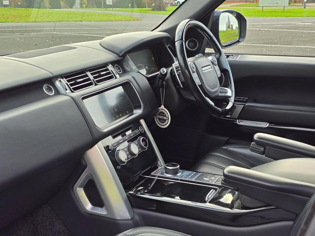 LAND ROVER RANGE ROVER 3.0 TD V6 Autobiography 2017
