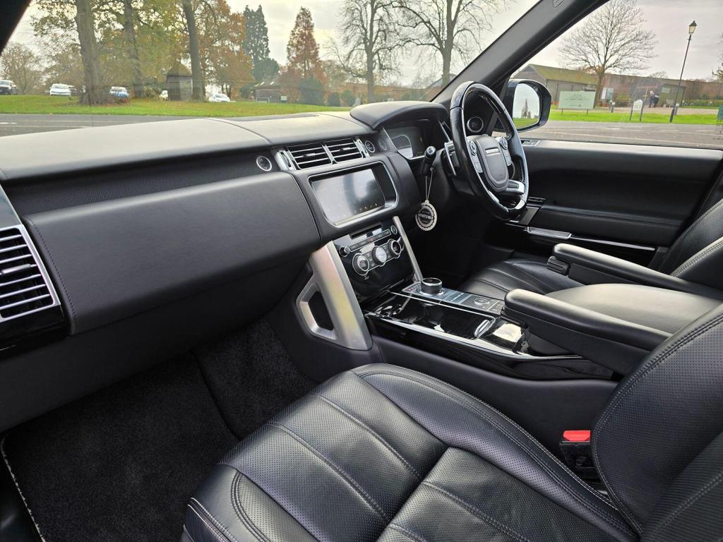 LAND ROVER RANGE ROVER 3.0 TD V6 Autobiography 2017